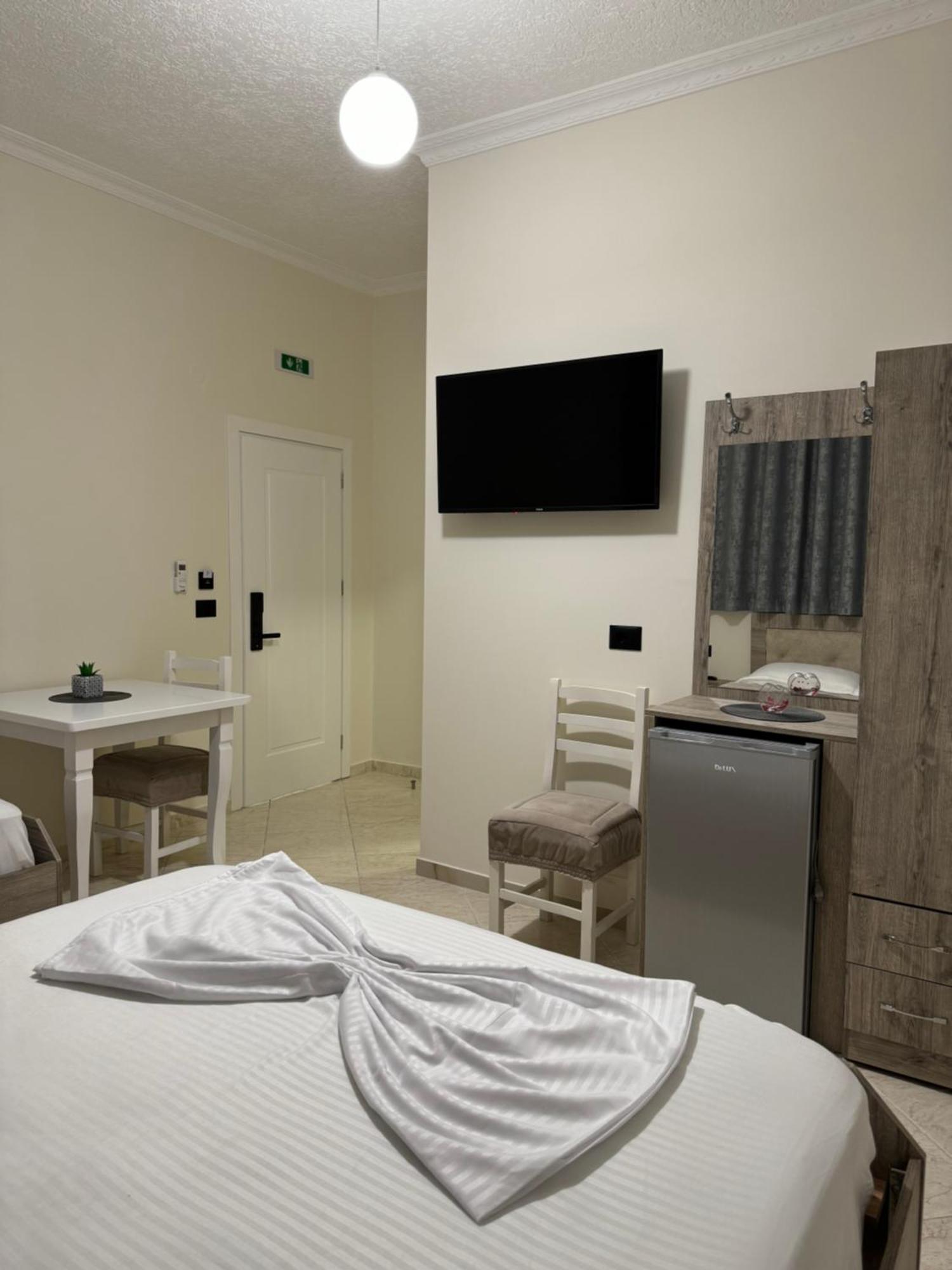 Vila Eljus Durrës 外观 照片