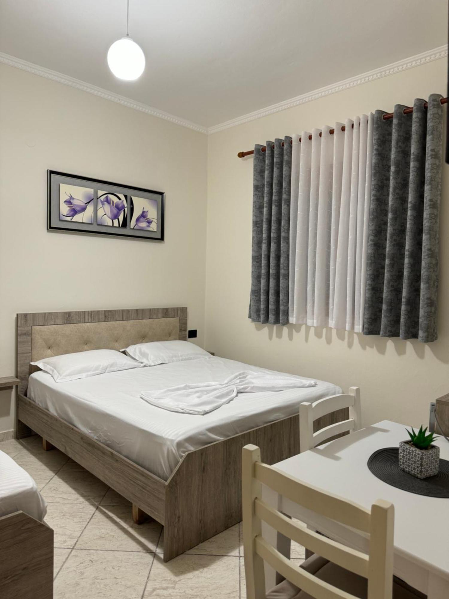 Vila Eljus Durrës 外观 照片