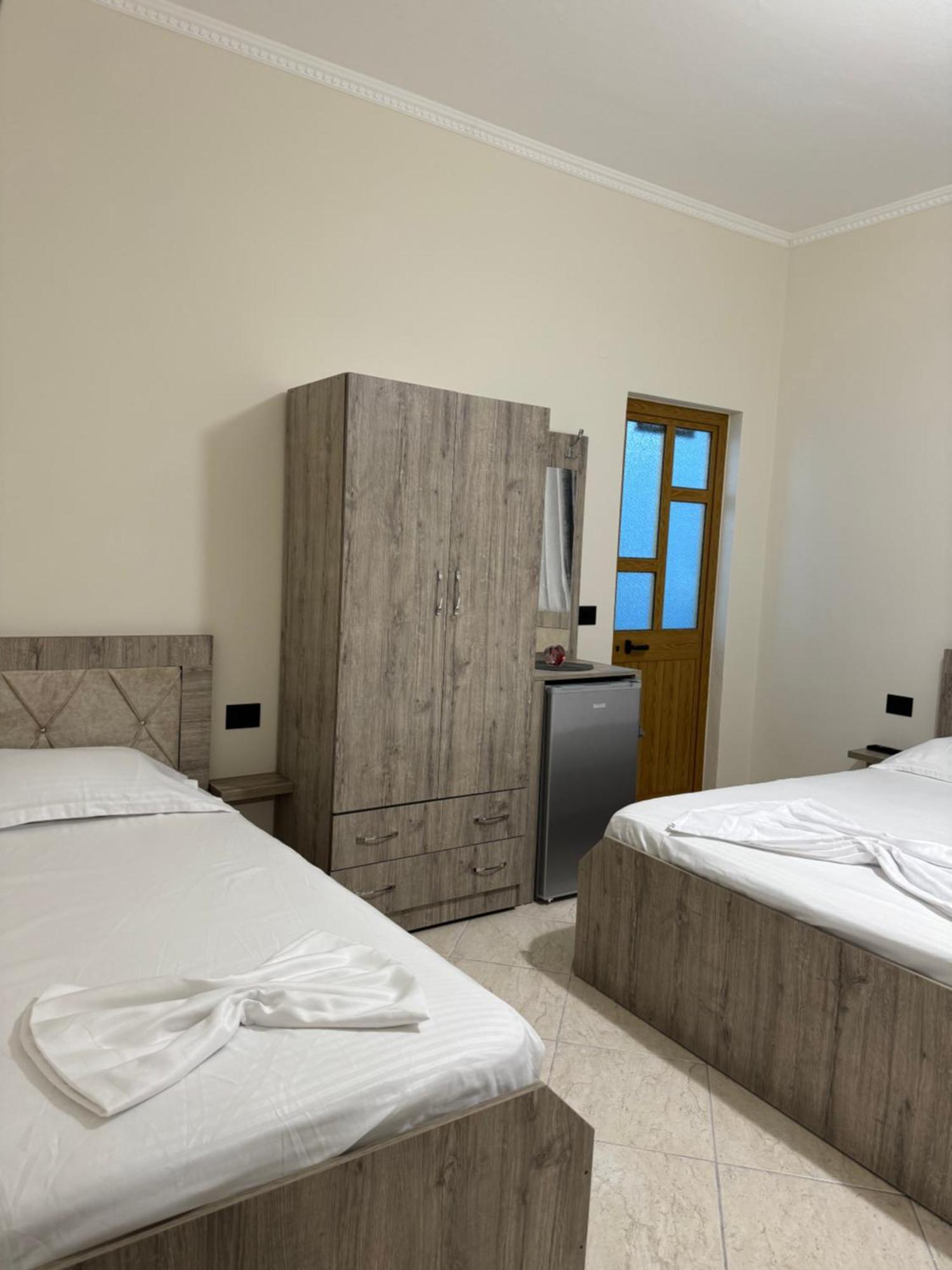 Vila Eljus Durrës 外观 照片