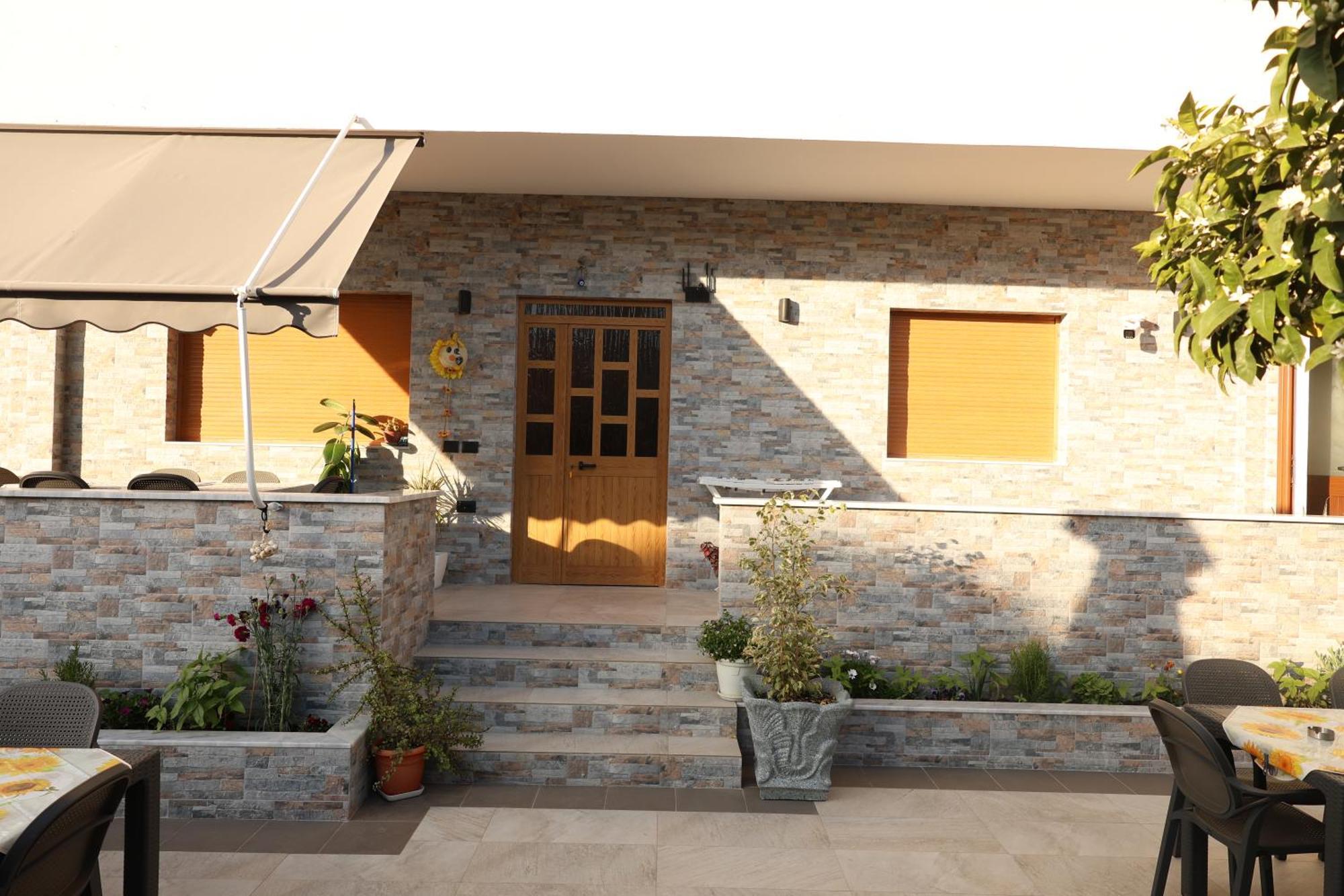 Vila Eljus Durrës 外观 照片