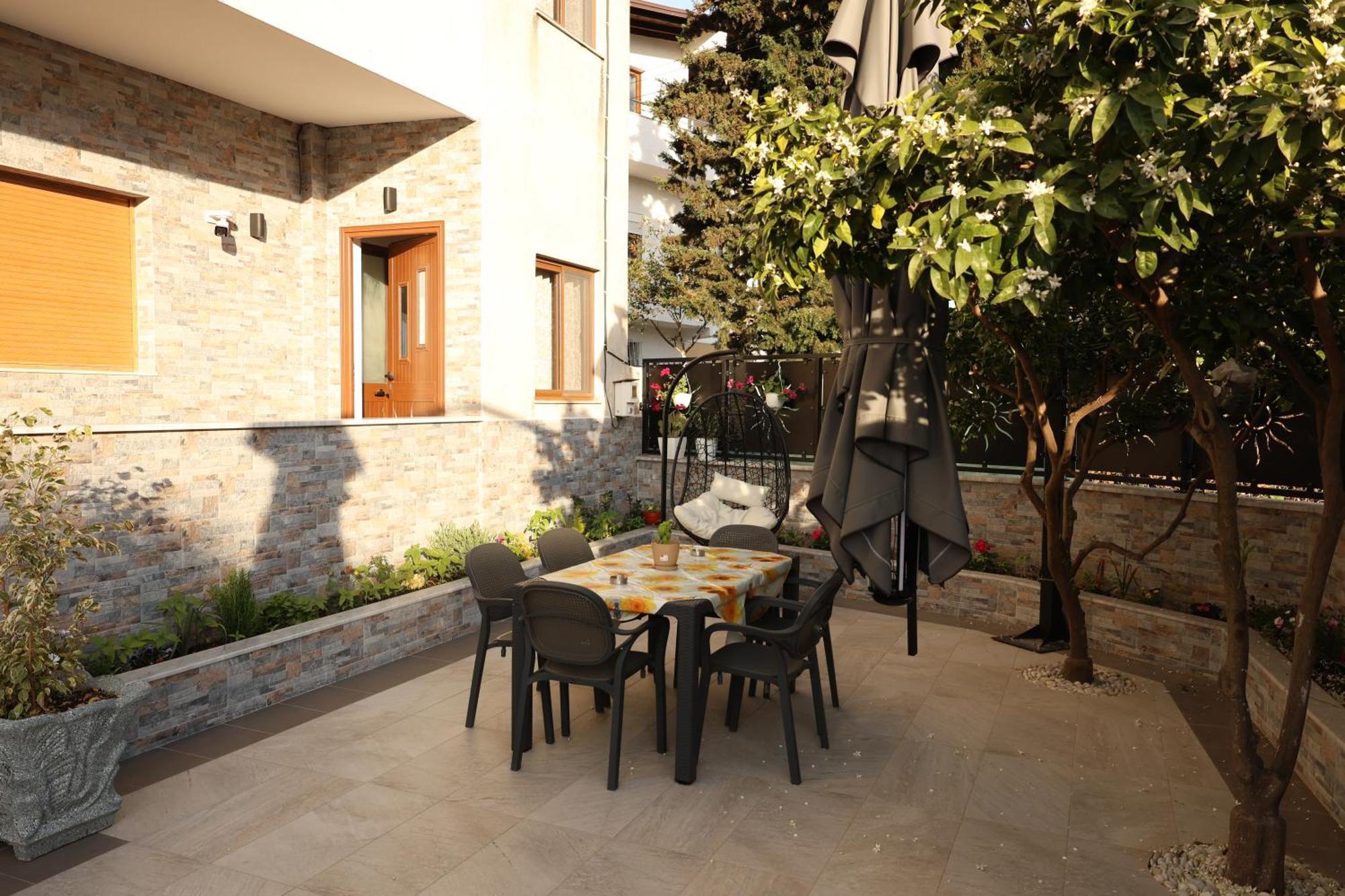Vila Eljus Durrës 外观 照片