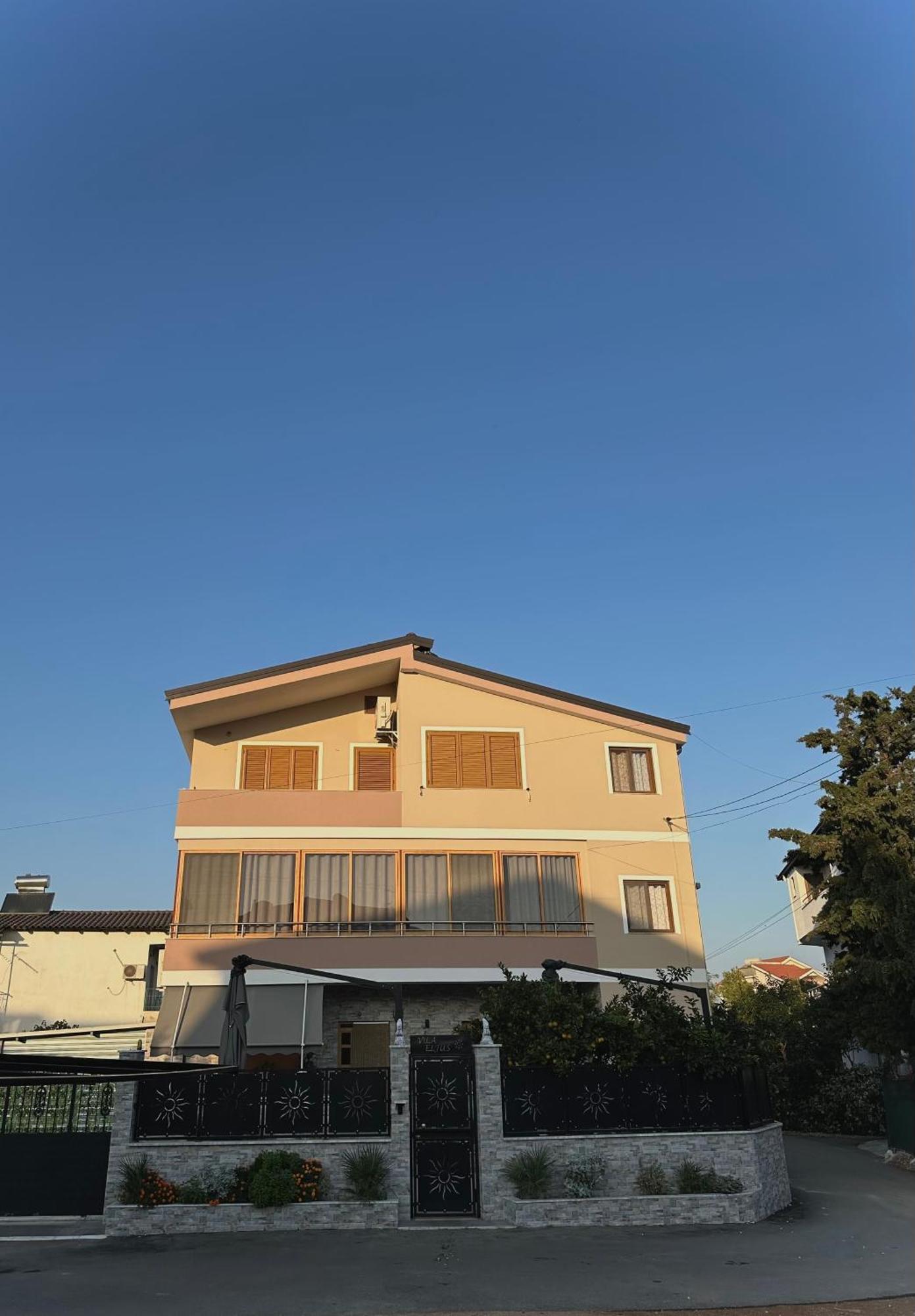 Vila Eljus Durrës 外观 照片